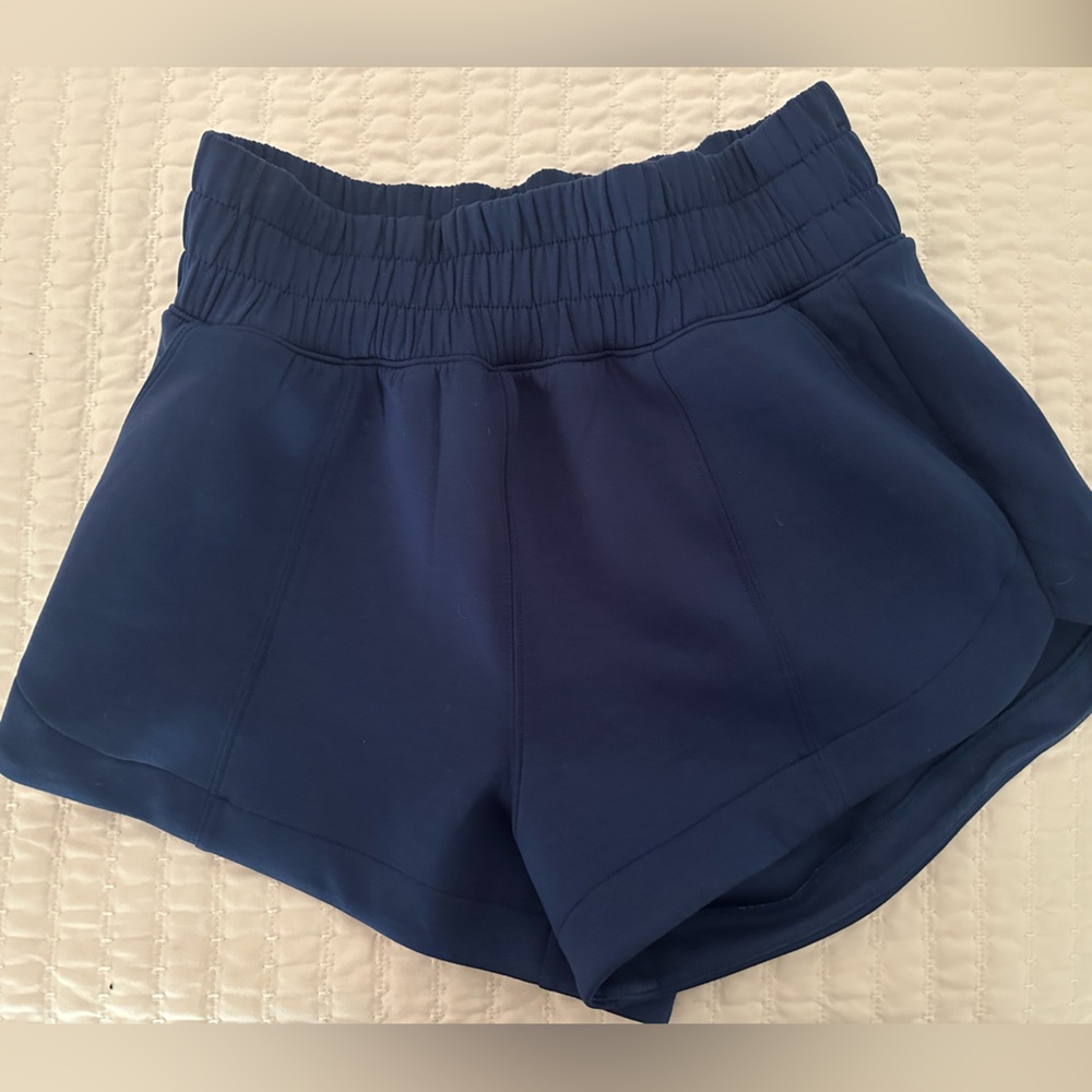 Abercrombie YPB neoKNIT Unlined Short in Midnight Blue